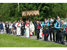 Bittprozession am Pfingstmontag (Foto: Karl-Franz Thiede)